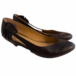 Latigo Black Leather Open Side Kitten Heel "Kaya" Pump 7.5